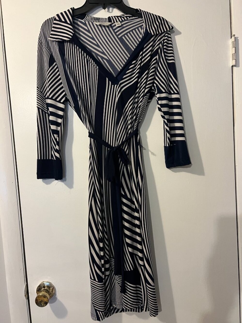 Mlle Gabrielle Striped Midi Dress Size M
